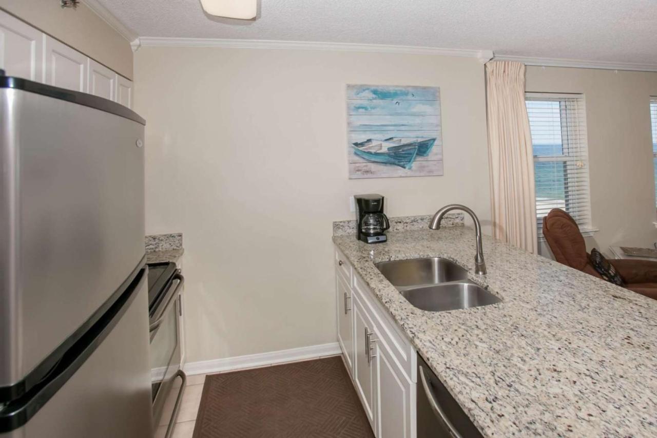 Tradewinds 501 Apartment *