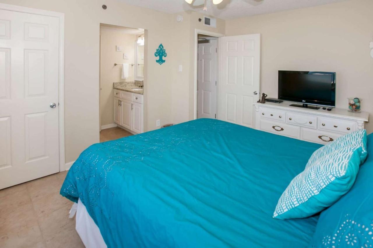 Tradewinds 501 Apartment *