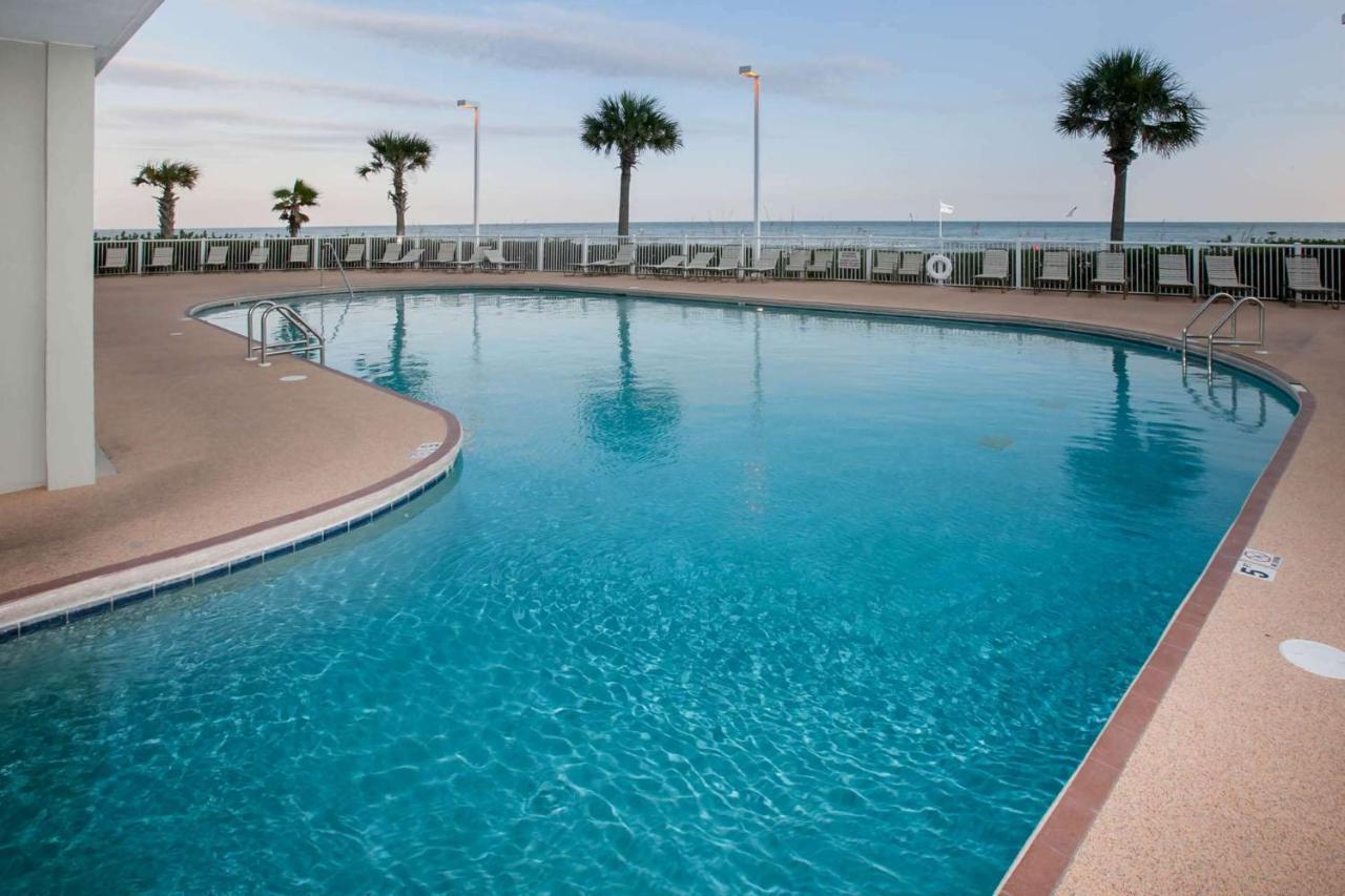 Tradewinds 501 Apartment *