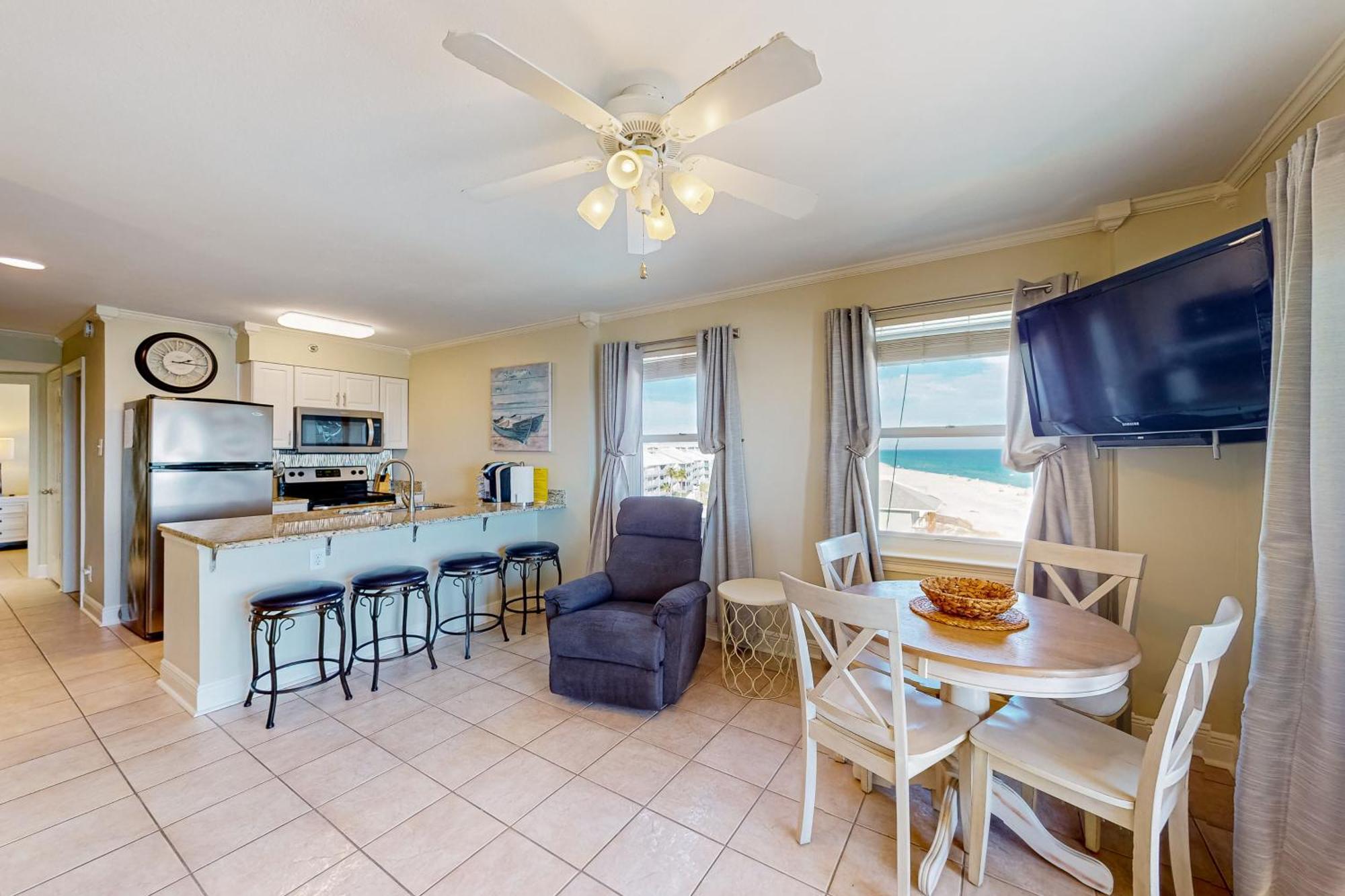 Apartment Tradewinds 501 *