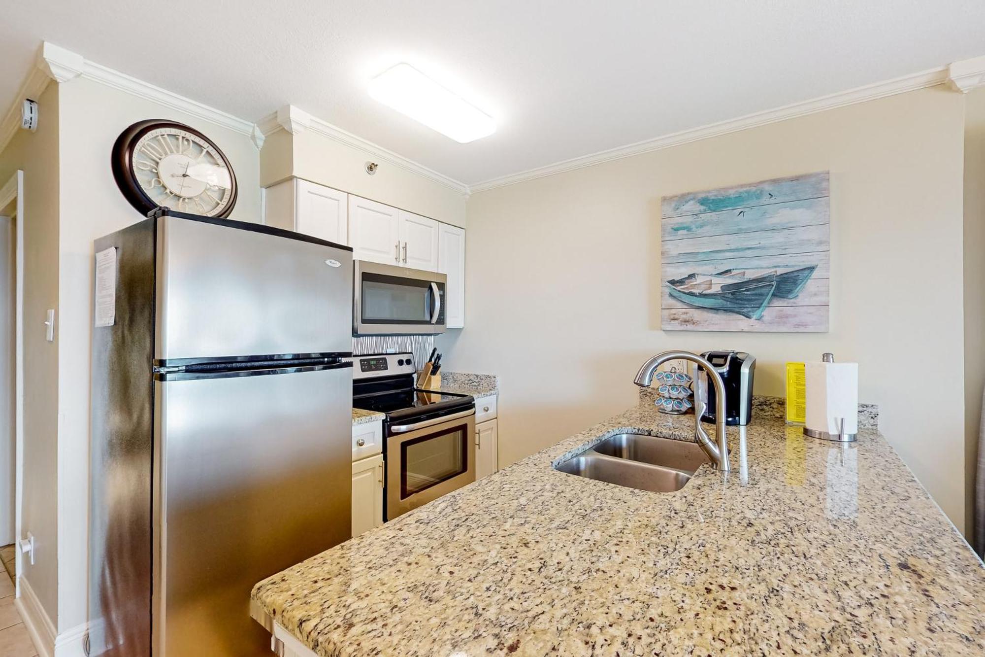 Tradewinds 501 Apartment