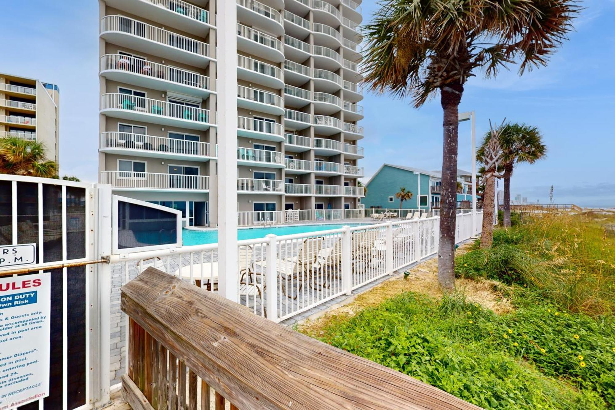 Tradewinds 501 Apartment