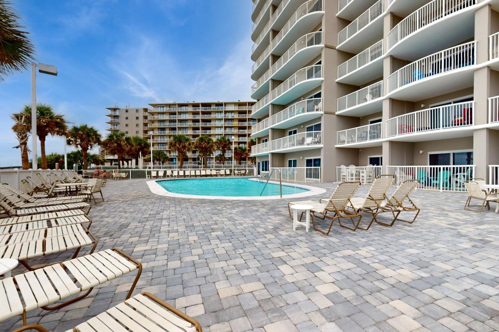 Apartment Tradewinds 501